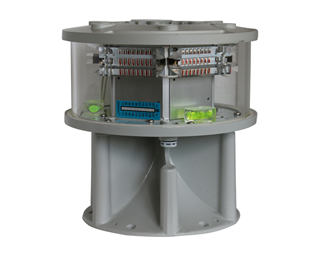 Medium Intensity Obstruction Light (MIOL), multi-LED type, compliant to CAP764 and "OREI SAR requirements" rules. 
L864-LXS-OREI-W light should be fitted on boundaries turbines of a wind farm whenever the distance is equal or greater than 900 apart.