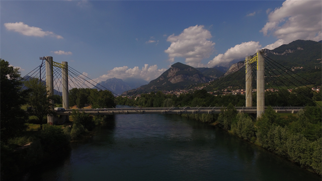 PONTE ADDA CON PANNELLI SOLARI