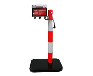 The LUXSOLAR® GRD-B-LXS beacon is designed to signal the temporary restriction ofperational areas within the airport perimeter.